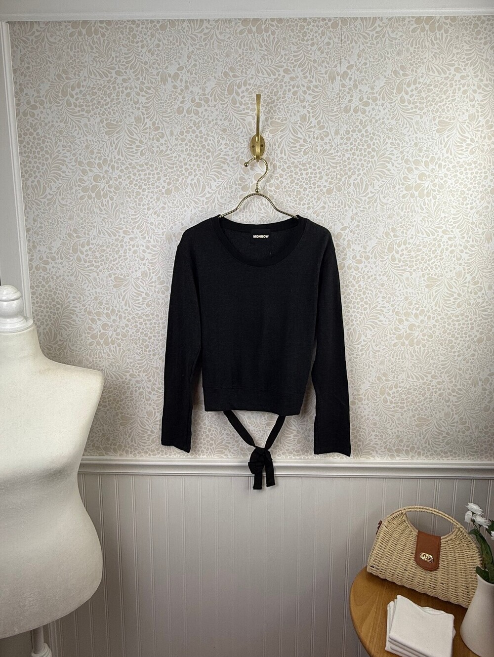 Monrow Black Tie Back Waist Long-Sleeve Slight Crop Knit Top - Size - Small